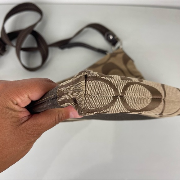 Coach Signature Monogram Crossbody Shoulder Bag Brown Medium Size - Picture 3 of 13